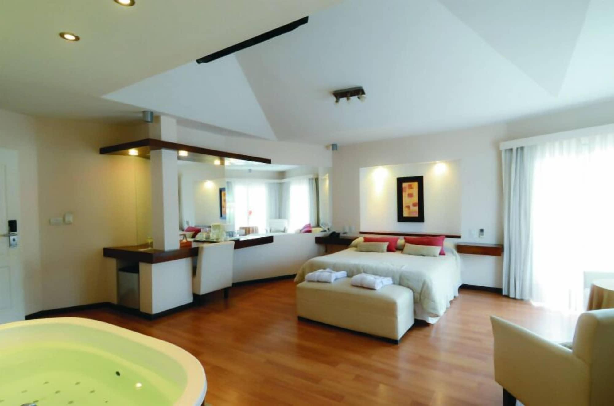 Santa Cecilia Resort & Spa 维拉卡洛斯帕兹 外观 照片
